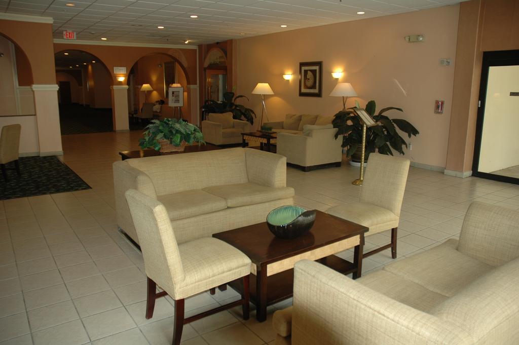 Sawgrass Inn & Conference Center Плантейшън Екстериор снимка