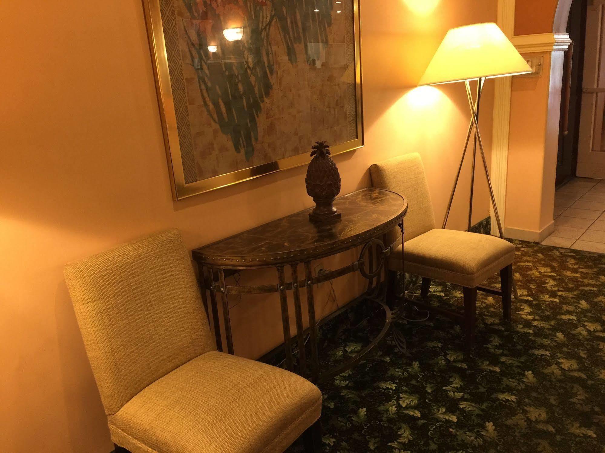 Sawgrass Inn & Conference Center Плантейшън Екстериор снимка