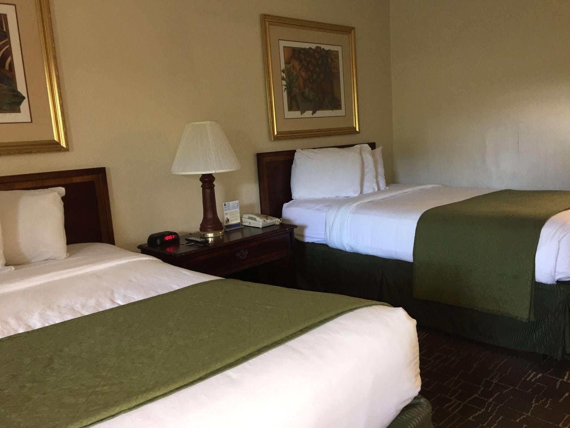 Sawgrass Inn & Conference Center Плантейшън Екстериор снимка