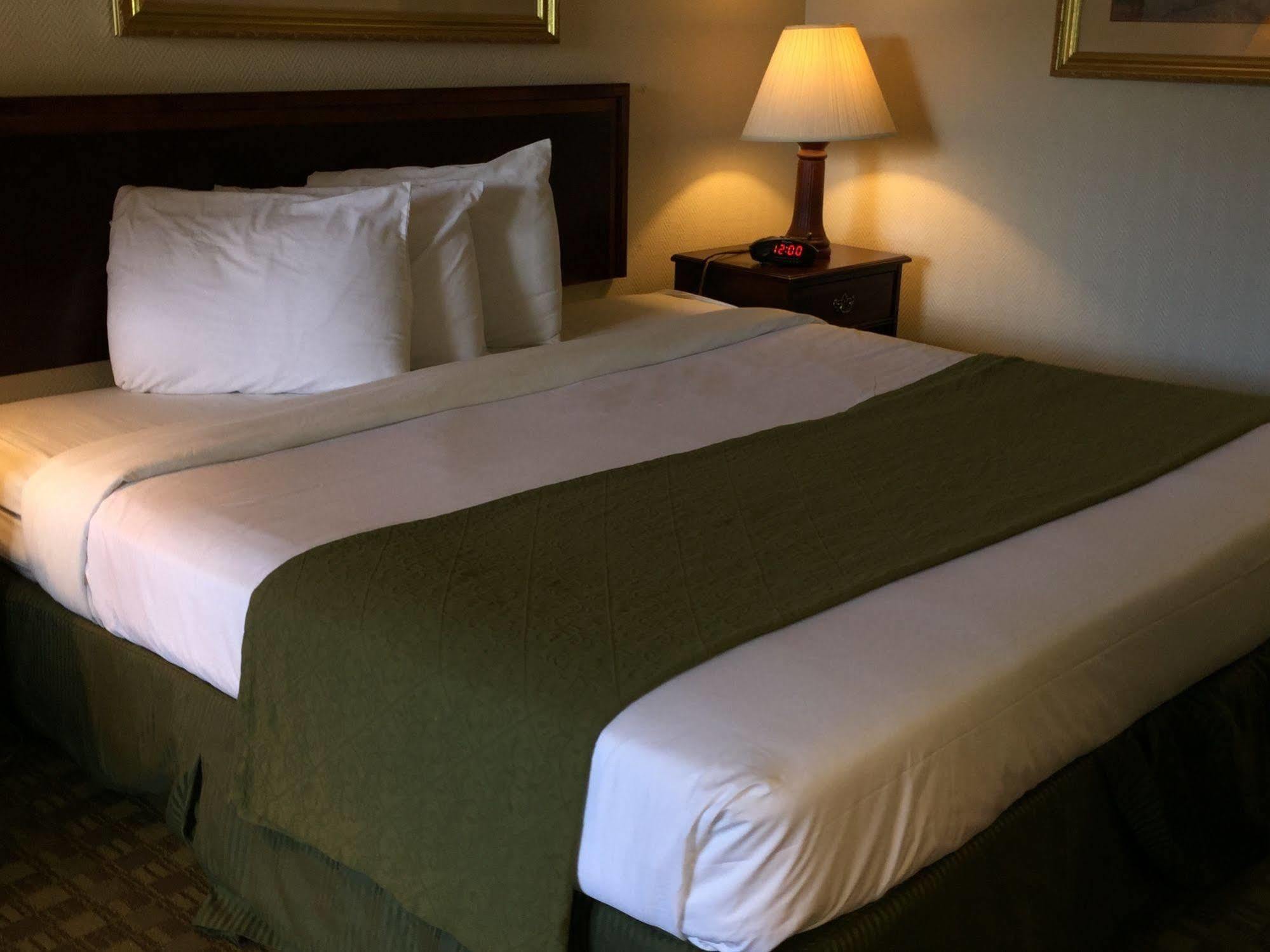 Sawgrass Inn & Conference Center Плантейшън Екстериор снимка