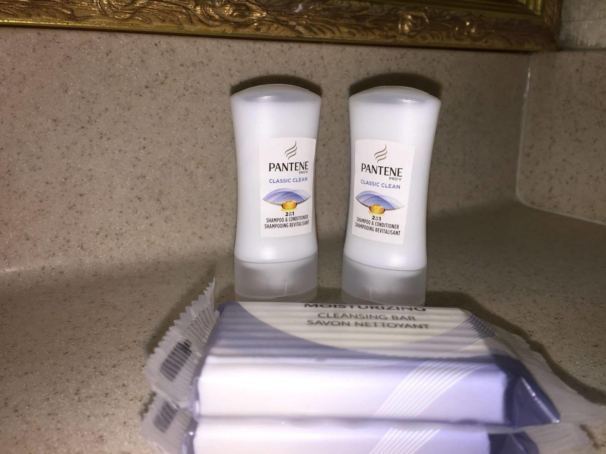 Sawgrass Inn & Conference Center Плантейшън Екстериор снимка